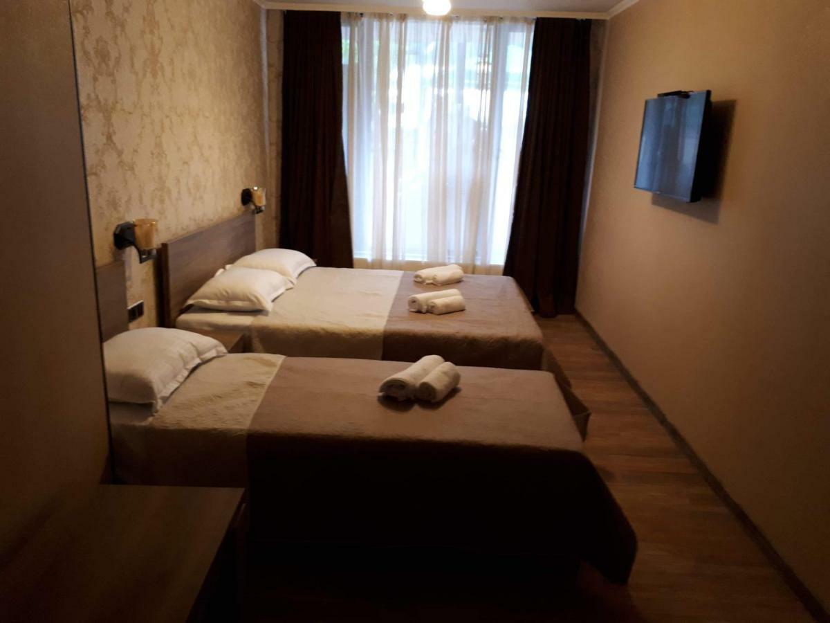 House Lia Hotel Borjomi Exterior photo